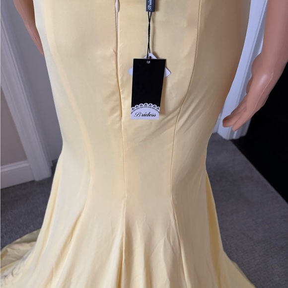 Long Formal Yellow Dress (new with tags) Spaghetti Straps, Split-Front, Backless - Picture 8 of 14
